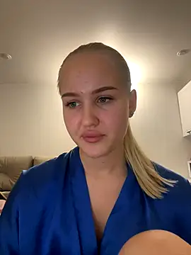 CandyVice online show from November 2025 03:36:01 PM