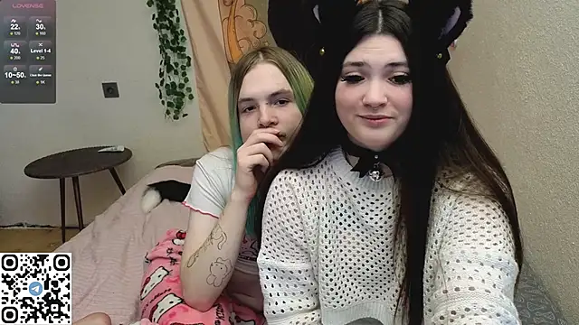 Snapshot of mirana_blade chatting on October 2025 11:44:02 AM mirana blade online show from October 2025 11:44:02 AM