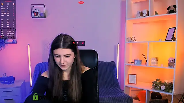 Snapshot of lissa_night chatting on November 2025 01:43:01 PM lissa night online show from November 2025 01:43:01 PM