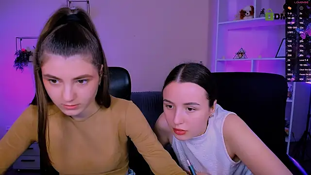 Snapshot of lissa_night chatting on November 2025 03:05:02 PM lissa night online show from November 2025 03:05:02 PM