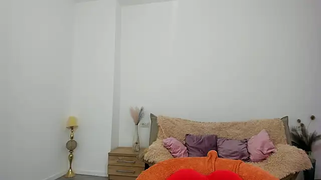 Kylie Kathy online show from September 2025 07:02:02 PM