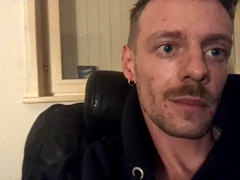 Snapshot of WearingJungian chatting on December 2025 08:52:01 AM WearingJungian online show from December 2025 08:52:01 AM