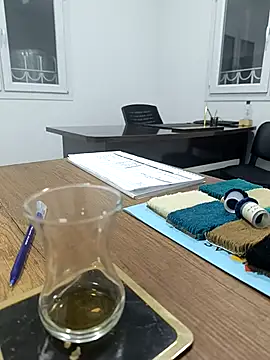 Yaman 33 online show from November 2025 01:12:02 PM