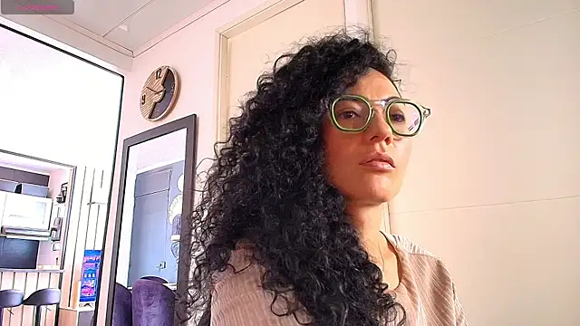 Koral369 online show from July 2026 07:19:01 PM
