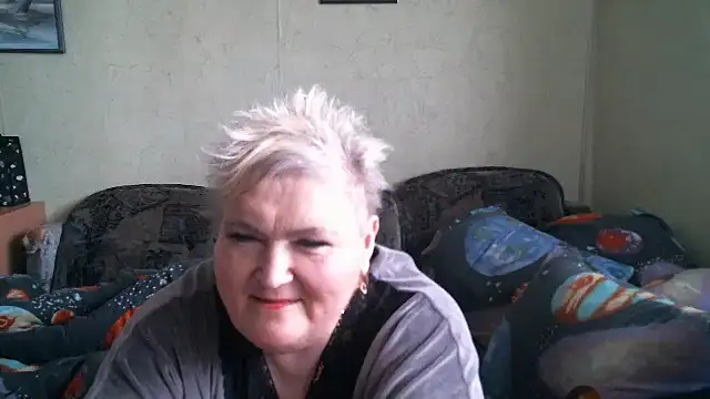 Snapshot of Lana555 chatting on April 2026 07:23:01 AM Lana555 online show from April 2026 07:23:01 AM