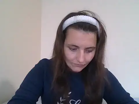 DInaraXRose online show from September 2025 05:56:02 PM