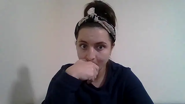 DInaraXRose online show from September 2025 06:20:01 PM