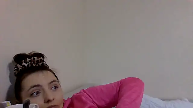 DInaraXRose online show from January 2026 12:00:01 PM