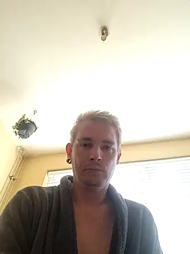 Snapshot of piercingpik chatting on September 2025 09:25:02 AM piercingpik online show from September 2025 09:25:02 AM