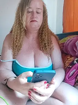 Snapshot of Miss-tetas chatting on December 2025 12:54:01 PM Miss-tetas online show from December 2025 12:54:01 PM