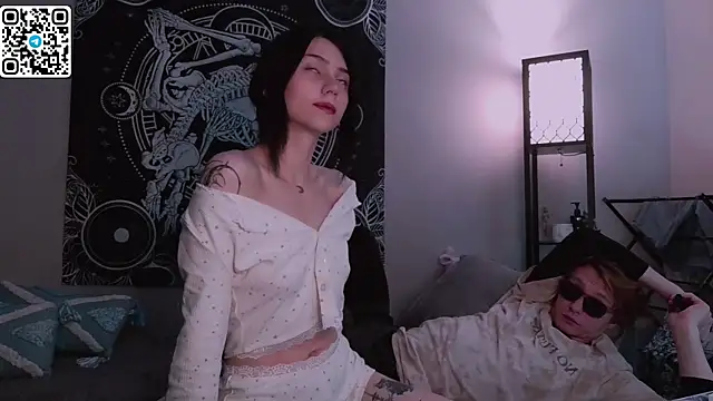 Snapshot of poisondevotion chatting on October 2025 11:52:02 AM poisondevotion online show from October 2025 11:52:02 AM