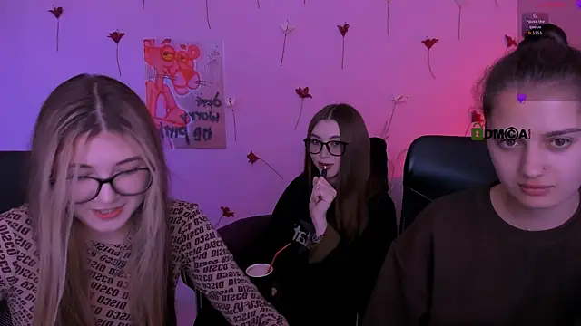 barbara crazy online show from April 2026 06:56:02 PM