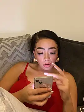 Snapshot of ItsCOCOx chatting on September 2025 07:39:02 PM ItsCOCOx online show from September 2025 07:39:02 PM