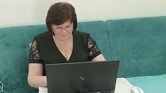 Sandra Sunrise online show from November 2025 09:53:01 AM