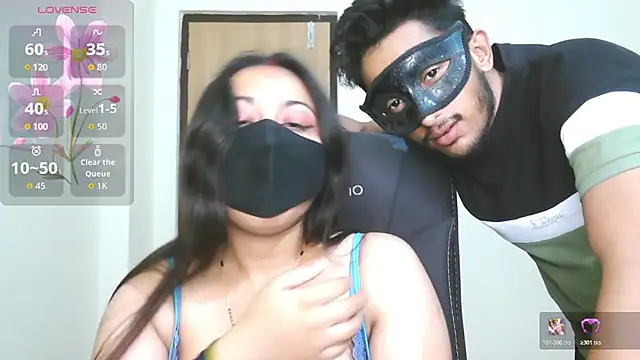 Snapshot of SassyWildCouple chatting on February 2026 03:57:01 PM SassyWildCouple online show from February 2026 03:57:01 PM