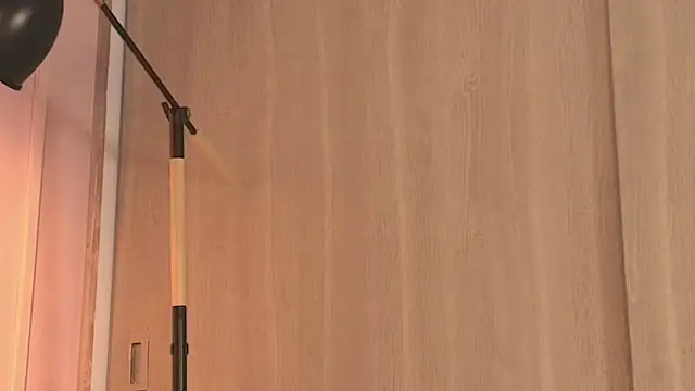 Snapshot of biancaa_18 chatting on November 2025 07:03:01 PM biancaa 18 online show from November 2025 07:03:01 PM