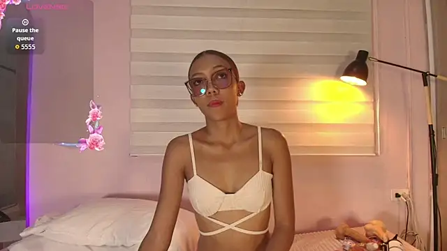 Snapshot of biancaa_18 chatting on November 2025 07:24:02 PM biancaa 18 online show from November 2025 07:24:02 PM