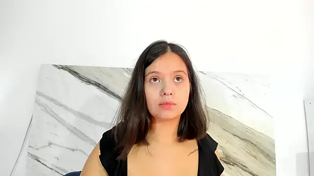 thamiina  online show from October 2025 07:04:02 PM