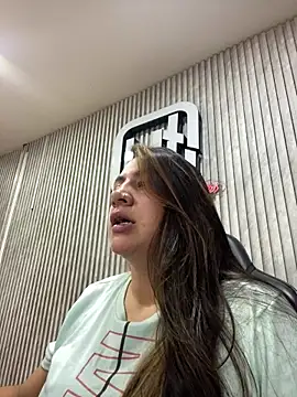 Snapshot of megvibes chatting on October 2025 05:36:02 PM megvibes online show from October 2025 05:36:02 PM