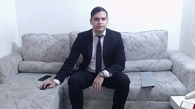 Victor Maitland online show from June 2026 07:52:02 PM