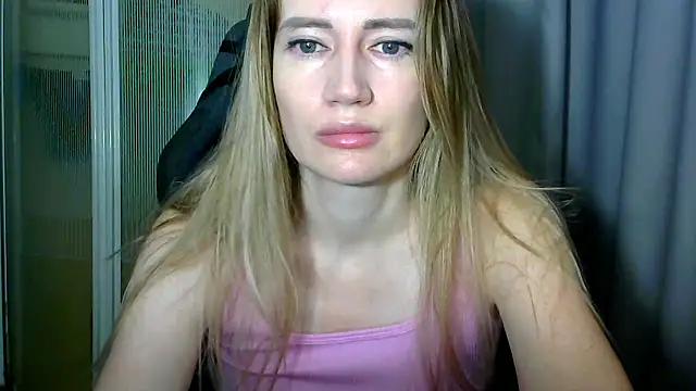 JessFoxxx online show from January 2026 04:39:02 AM