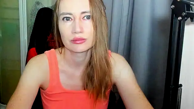 JessFoxxx online show from June 2026 02:42:01 AM