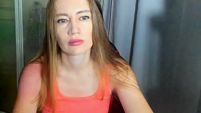 JessFoxxx online show from June 2026 02:47:01 AM