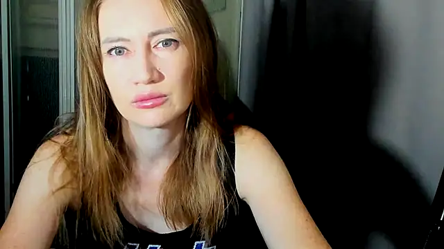 JessFoxxx online show from July 2026 01:45:02 AM