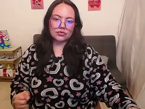 Snapshot of maily888_ chatting on December 2025 01:33:02 AM maily888 online show from December 2025 01:33:02 AM