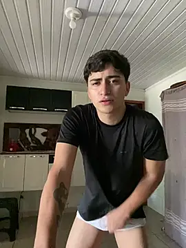 Tavinho067 online show from February 2026 08:03:02 PM