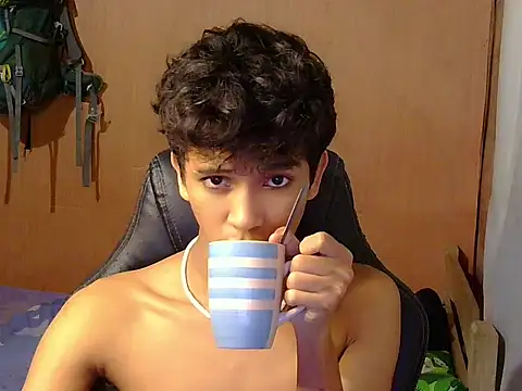 kenbigcockxx online show from January 2026 07:30:01 PM