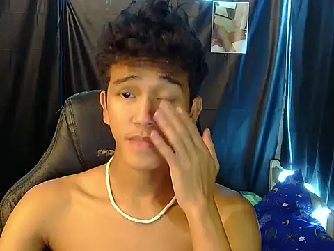 kenbigcockxx online show from March 2026 02:50:01 PM