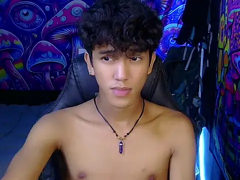 kenbigcockxx online show from June 2026 03:23:01 PM