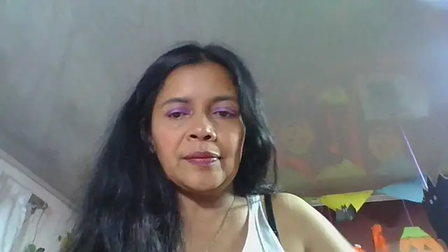 DianaOchoa  online show from November 2025 04:37:01 AM