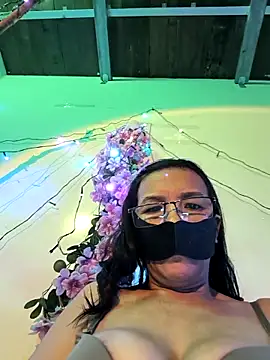 Tina 2pp online show from November 2025 02:12:02 AM