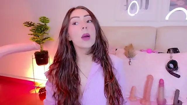 Snapshot of Heraa_Piett chatting on September 2025 12:08:02 PM Heraa Piett online show from September 2025 12:08:02 PM