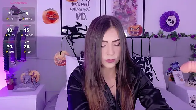 Snapshot of Heraa_Piett chatting on October 2025 04:17:02 PM Heraa Piett online show from October 2025 04:17:02 PM