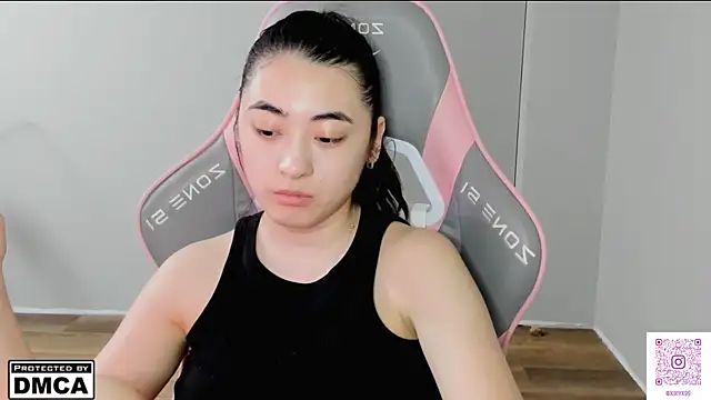 MeilideQian1 online show from February 2026 03:24:01 AM