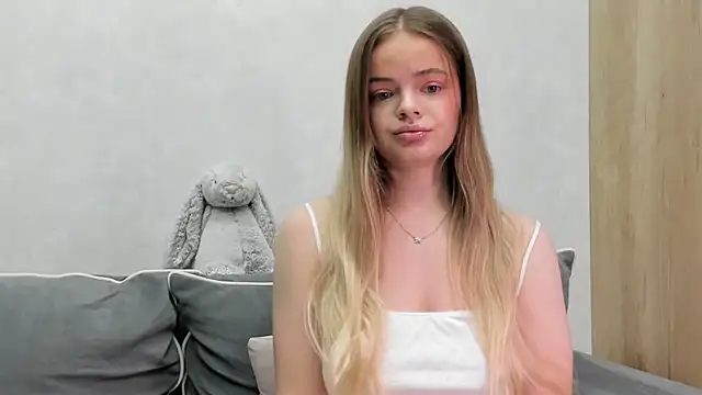 Sarah keyy online show from February 2026 05:56:01 PM