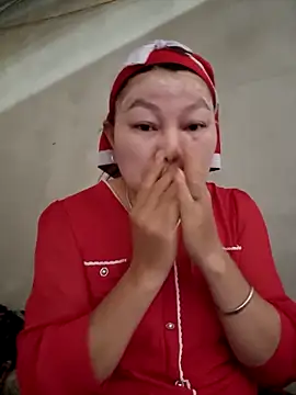 yoowwmr online show from November 2025 11:54:02 PM