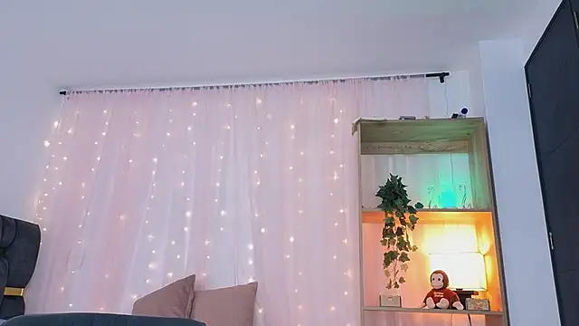 Snapshot of anitaglow chatting on October 2025 02:58:02 PM anitaglow online show from October 2025 02:58:02 PM