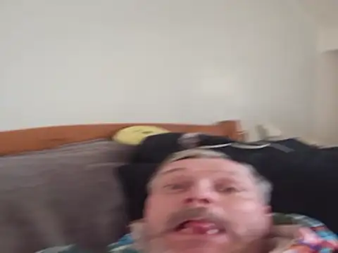 Snapshot of pitrsgayhotboy chatting on December 2025 01:29:01 PM pitrsgayhotboy online show from December 2025 01:29:01 PM