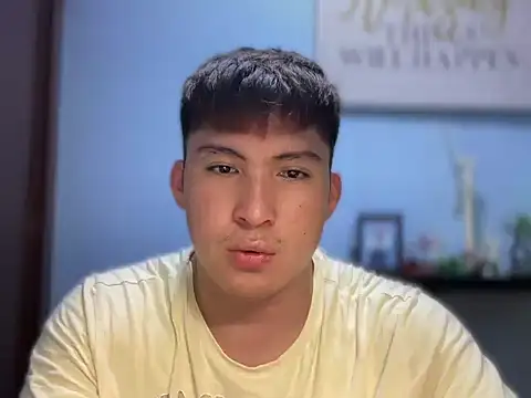 Snapshot of lovely_jay chatting on October 2025 05:47:02 AM lovely jay online show from October 2025 05:47:02 AM