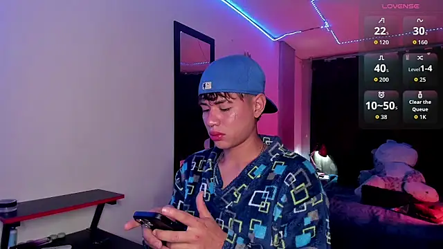 Snapshot of Jostin18 chatting on September 2025 01:21:01 PM Jostin18 online show from September 2025 01:21:01 PM