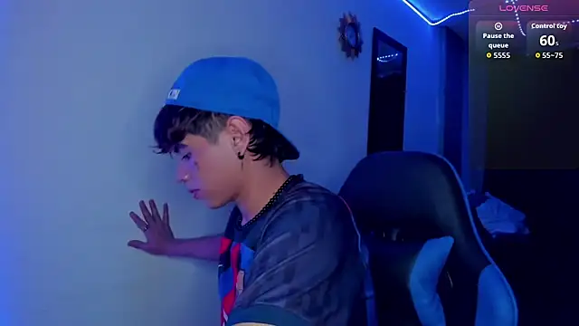 Snapshot of Jostin18 chatting on November 2025 12:38:02 PM Jostin18 online show from November 2025 12:38:02 PM