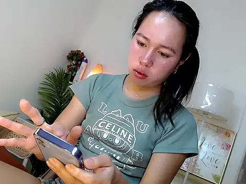 kimbratx online show from February 2026 12:03:01 AM