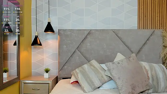 Jade Whisper online show from December 2025 01:25:01 AM