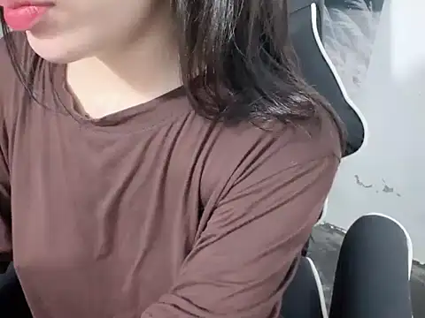 Bino119 online show from November 2025 04:50:02 AM