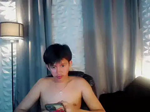 Snapshot of prince_elaijah chatting on February 2026 08:42:01 AM prince elaijah online show from February 2026 08:42:01 AM