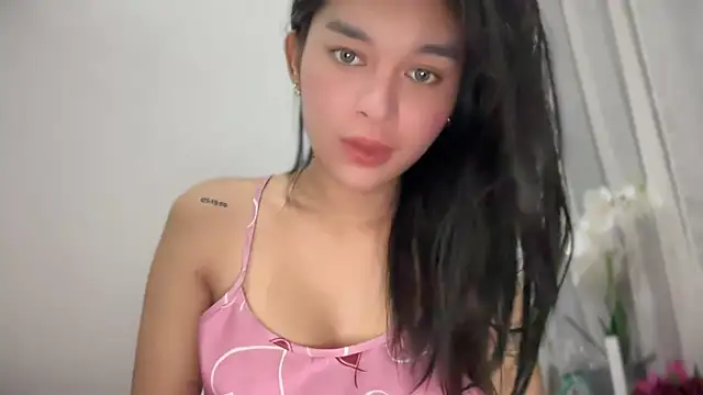 Snapshot of asiansmilexx chatting on September 2025 05:01:02 AM asiansmilexx online show from September 2025 05:01:02 AM